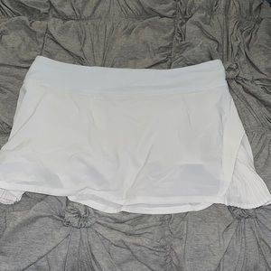 Lulu Lemon Play off the Pleats Tennis Skirt